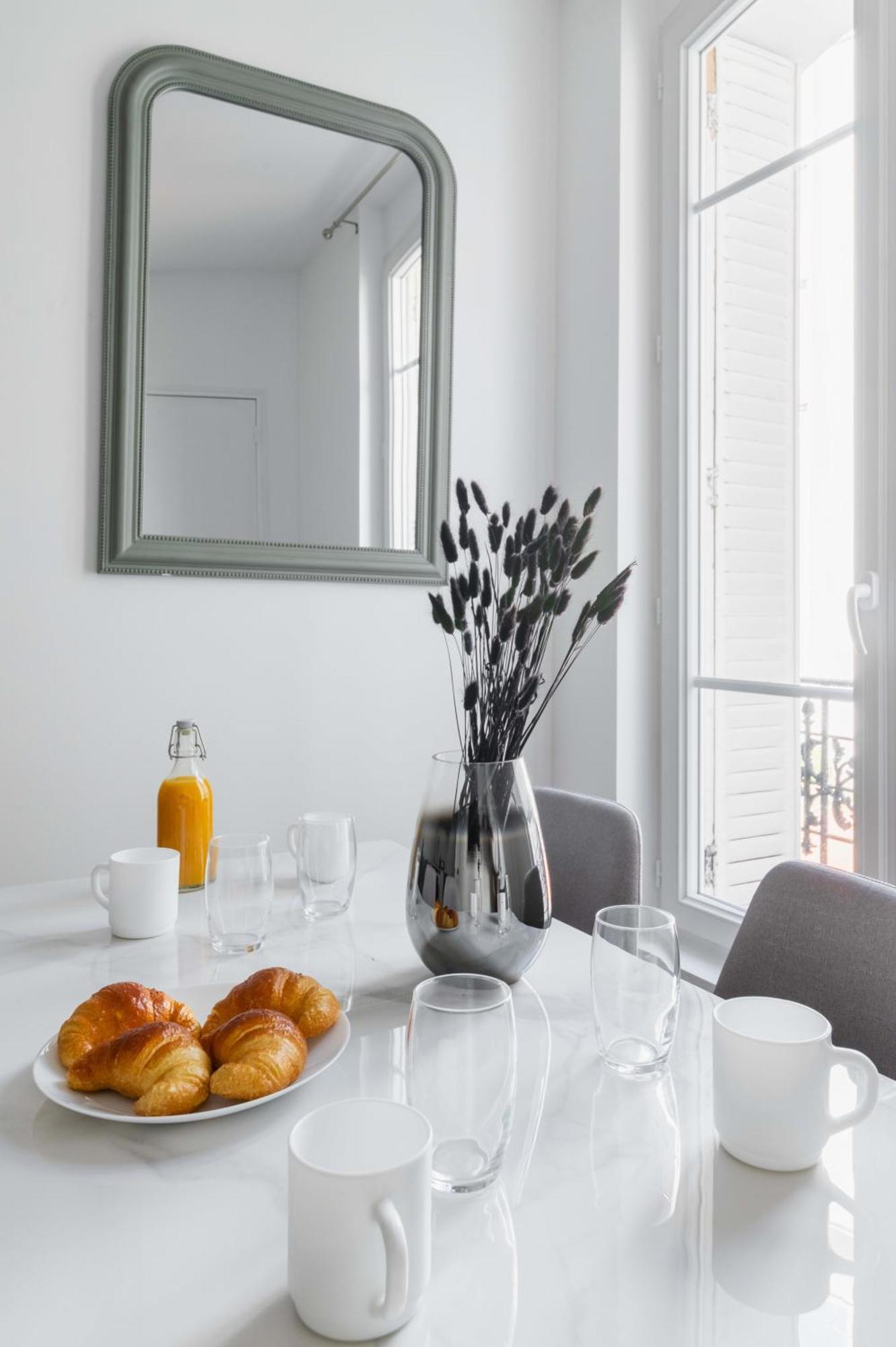 2 Pieces Refait Neuf Metro Jaures - 19 - 4p - Flat-guest Appartamento